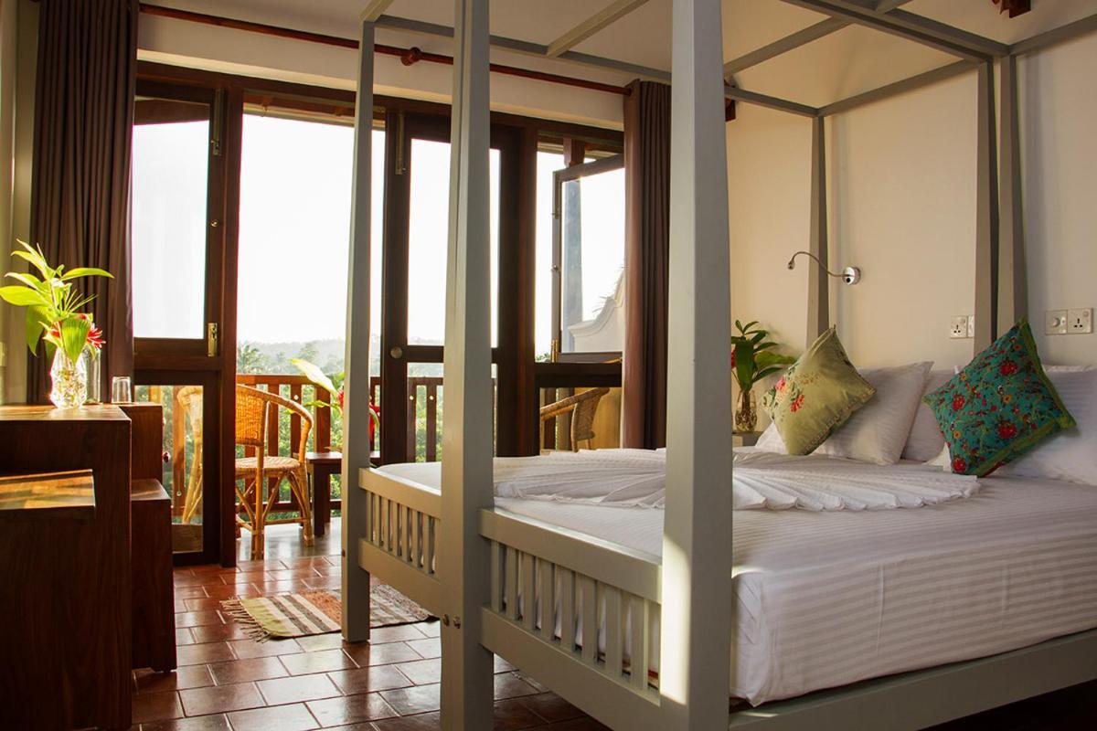 Sri Yoga Shala Bed & Breakfast Unawatuna Dış mekan fotoğraf